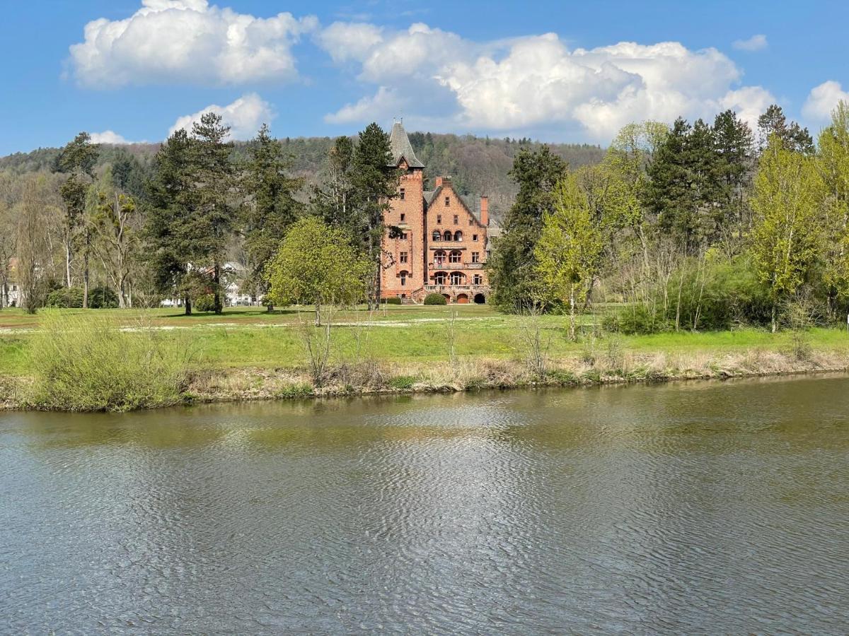 Gaestehaus Schloss Saareck Метлах Экстерьер фото