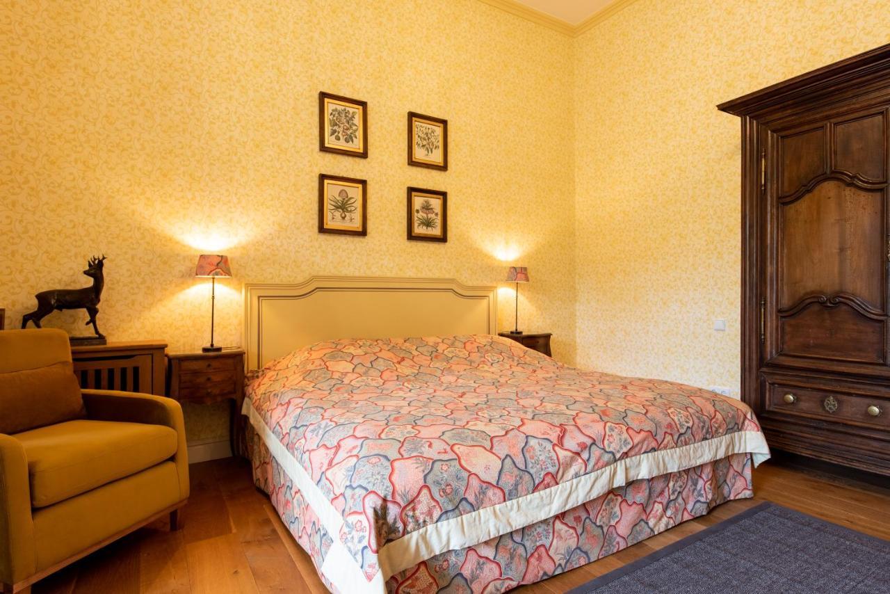 Gaestehaus Schloss Saareck Метлах Экстерьер фото