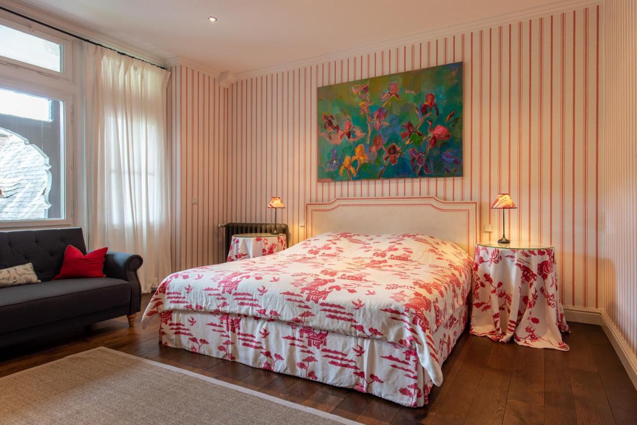 Gaestehaus Schloss Saareck Метлах Экстерьер фото