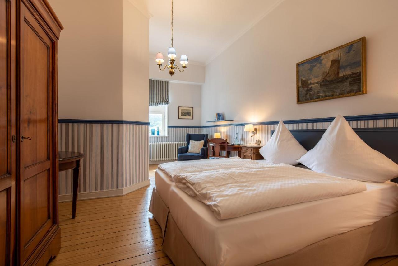 Gaestehaus Schloss Saareck Метлах Экстерьер фото