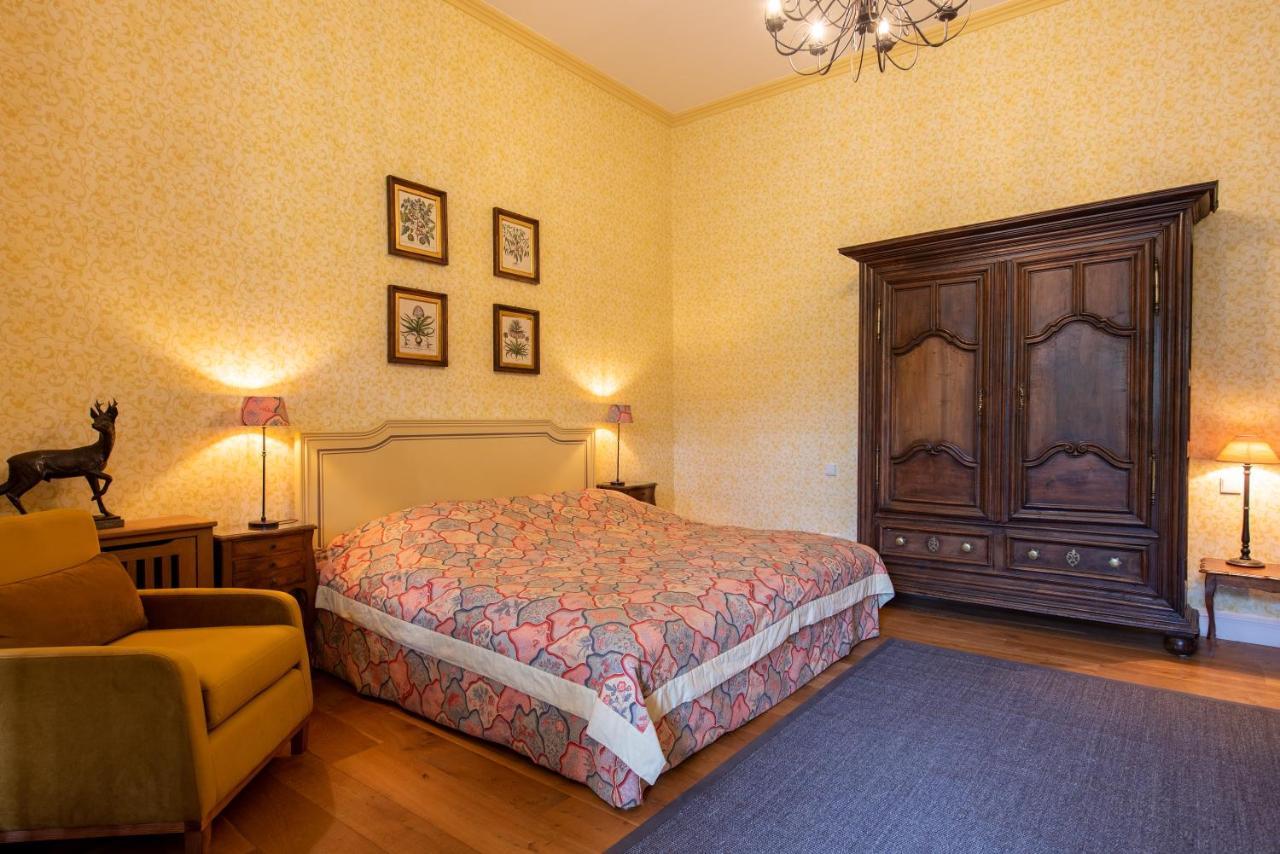 Gaestehaus Schloss Saareck Метлах Экстерьер фото